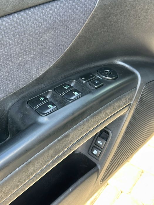 Продам Hyundai Sonata 2007 рік можлива розстрочка,кредит,обмін!