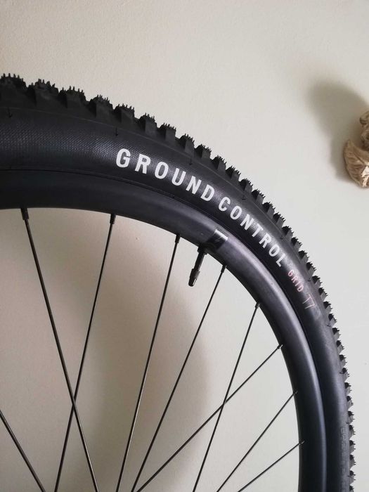 Rodas Novas Specialized Alloy 29 com 30 mm de diâmetro interno