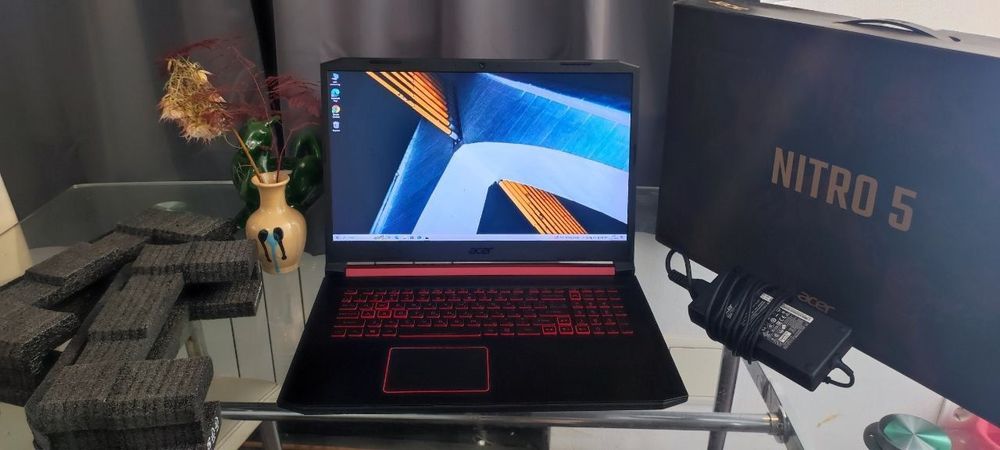 Игровой Acer nitro 17.3 Nvidia 3070 ti