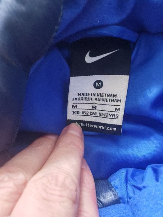 Kurtka chłopieca zimowa Nike rozm 140-152