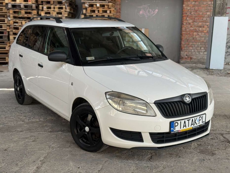 Skoda Fabia Kombi 1,6 TDI oszczędna wygodna Film YouTube/TikTok
