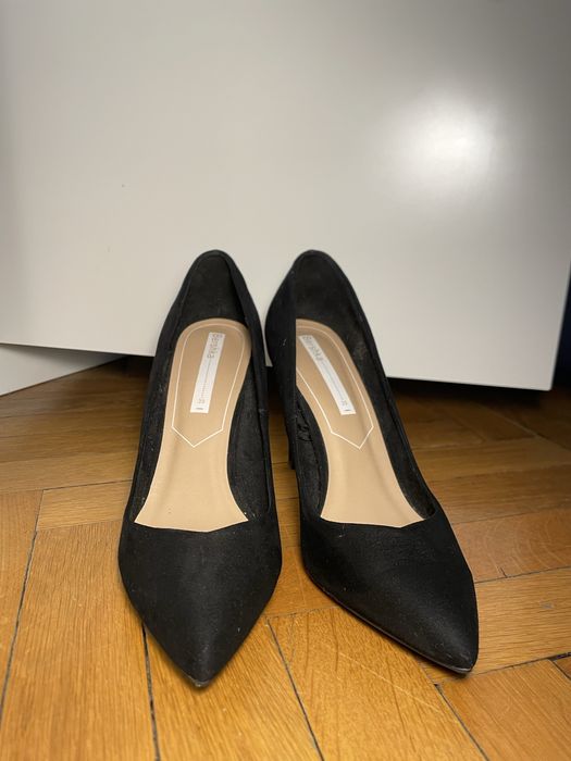 Buty na obcasie Bershka