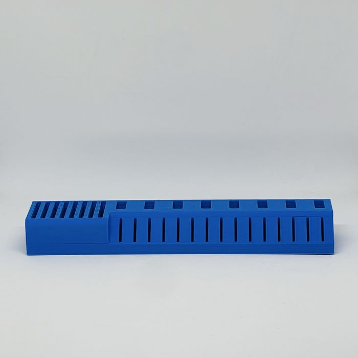 Suporte p/ Pen USB + Cartões de memoria