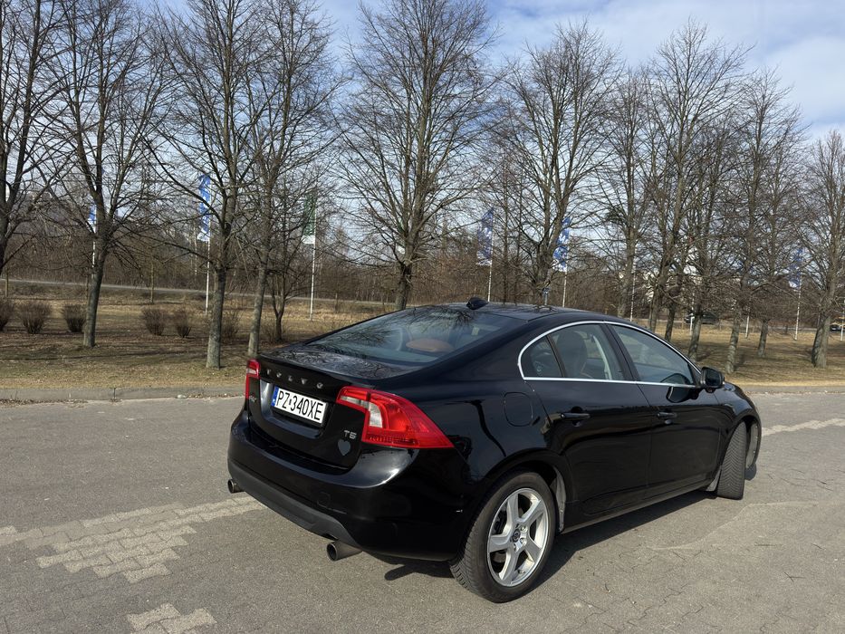 Volvo S60 T5 2012