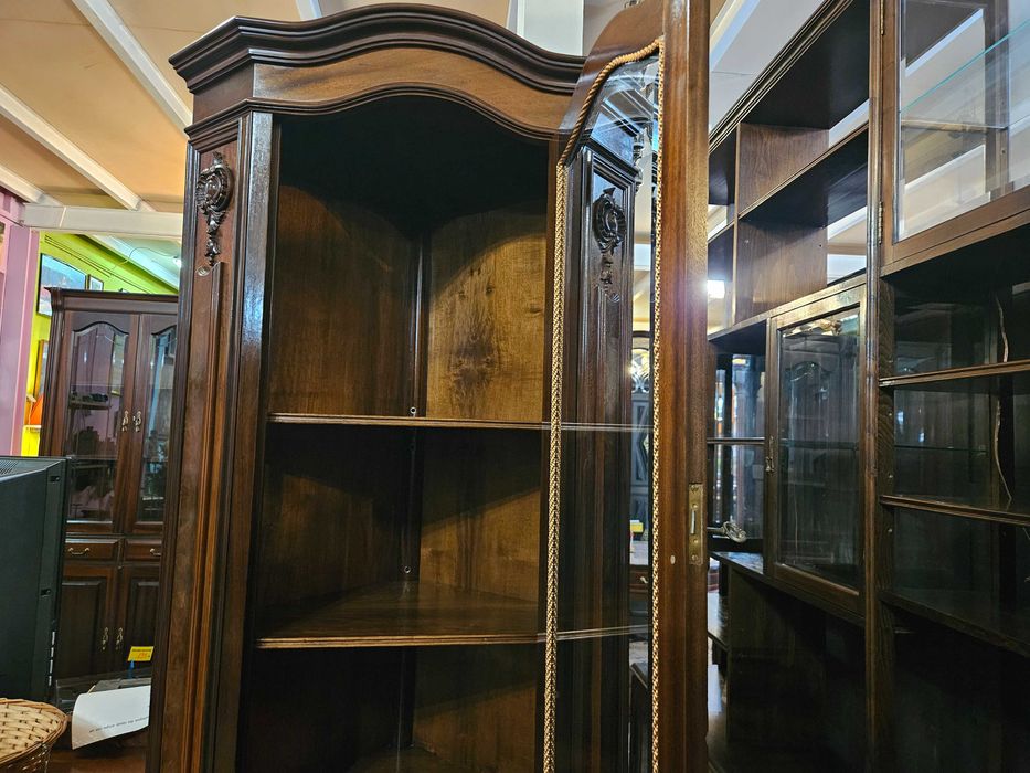 Móvel de canto - Muito bom estado geral