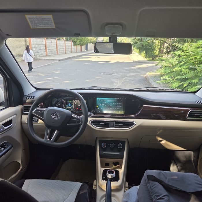 Електробус  грузопассажир