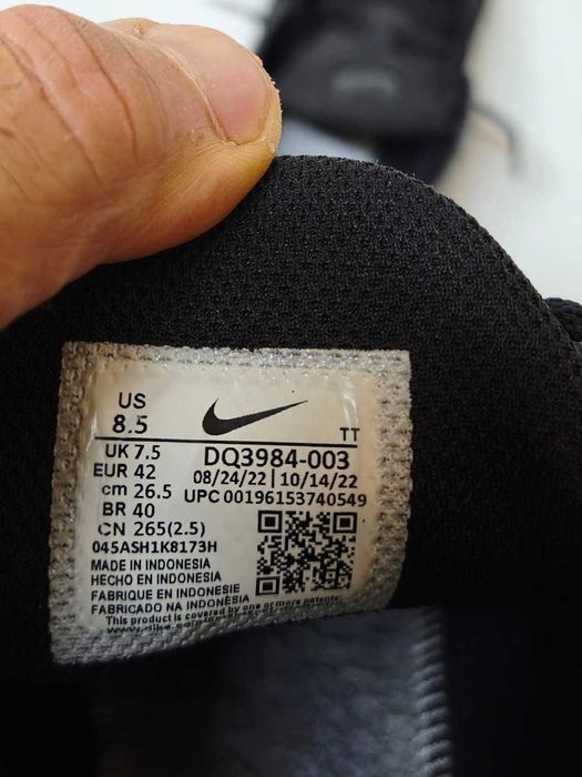 Sapatilhas Nike Airmax TW tam. 42 em muito bom estado.