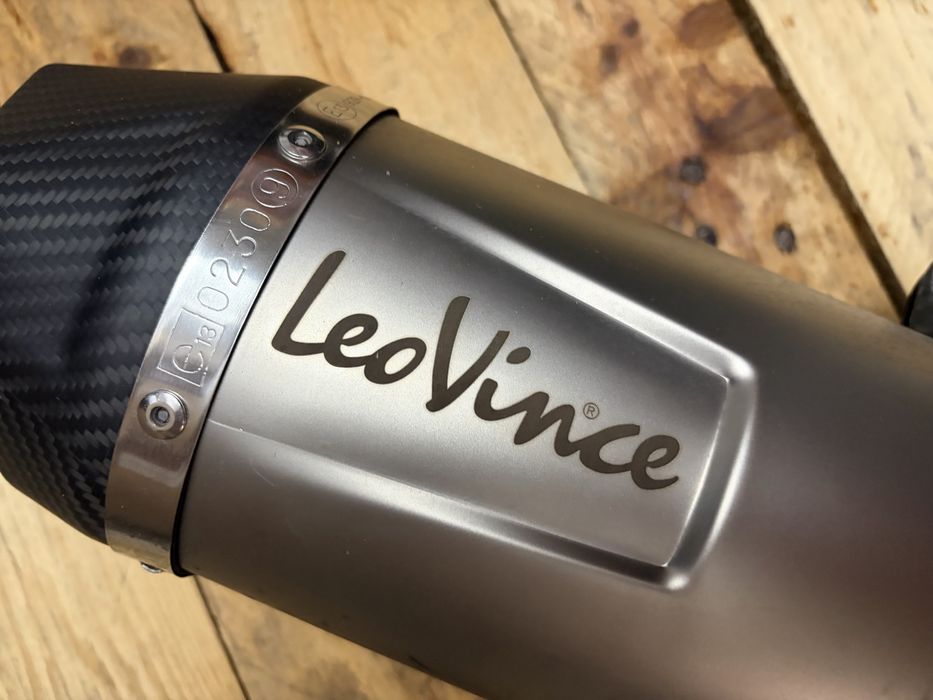 Escape leo vince para Yamaha Majesty 400