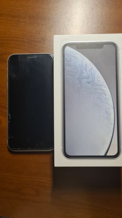 Sprzedam Iphone XR