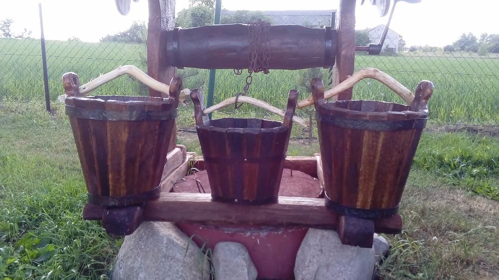 Wiadra drewniane /cebry/