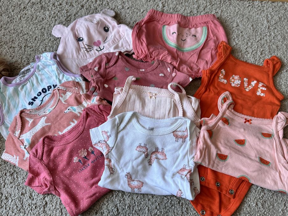 CARTERS на літо для дівчинки 0-3 місяців