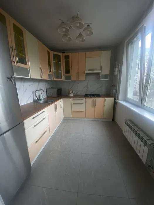 Продам 3-х комнатную квартиру, 65м, 4/12 этаж, капитальный ремонт, ул. Валентиновская, DS