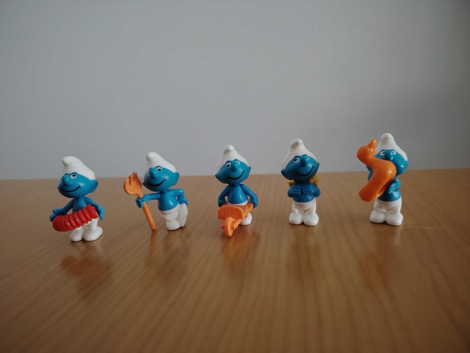 Bonecos Smurfs Ovos Kinder