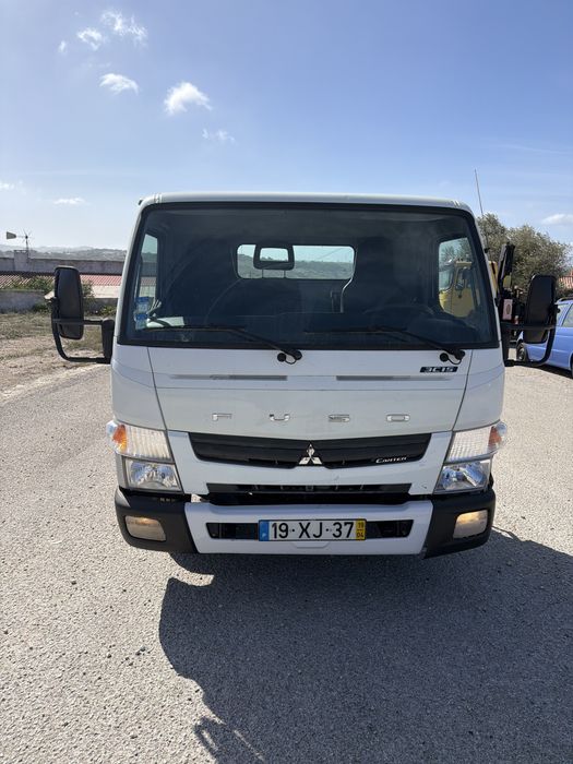 Mitsubishi fuso 3c15 ligeira 2019