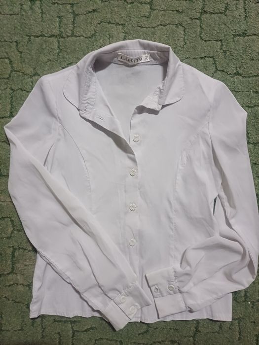 Отдам вещі на девочку, до 140 см