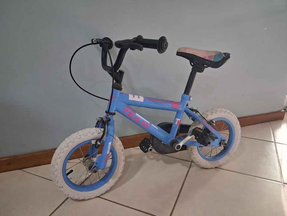 Bicicleta menina