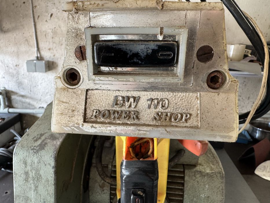 Piła radialna DeWalt DW 110