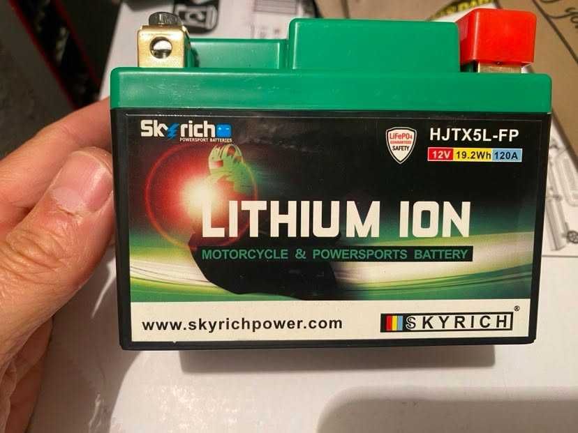 Bateria de lítio 12V 8AH para mota