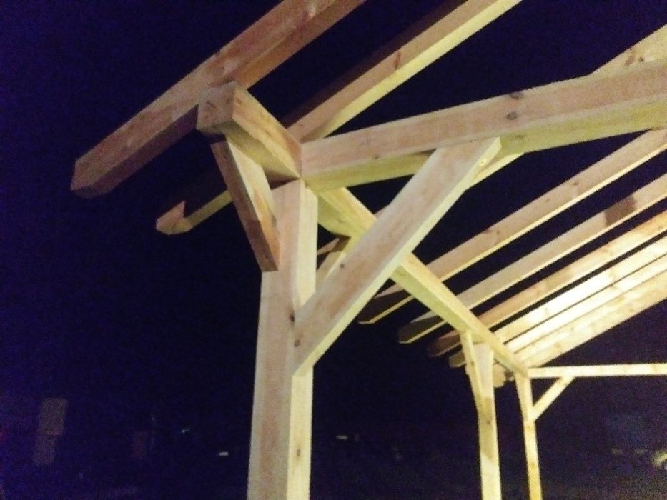 WIATA garażowa o wymiarze 10 x 5