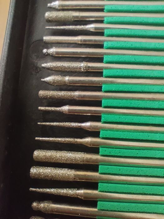 Набір насадок для бормашинки 30шт фрези з алмазним напиленням хвостови