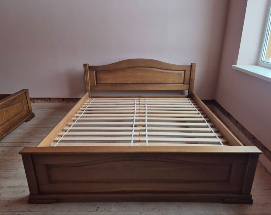 Ліжка тумби з натурльного Бука. Дуба.