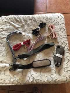 conjunto diverso de pegas para malas