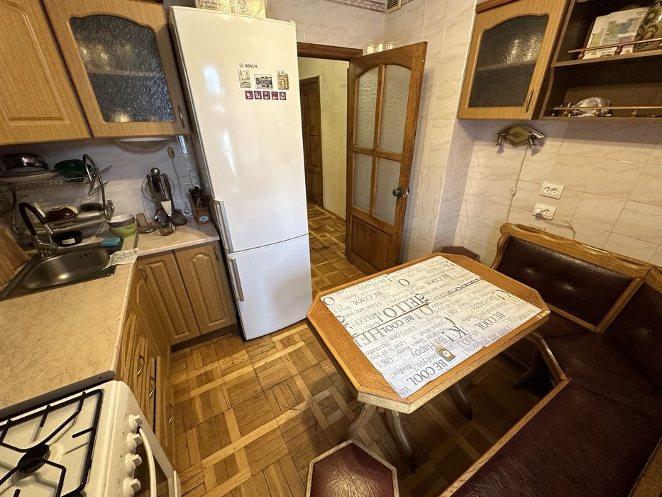 Продам 4 ком Центр ЦУМ Сертификат Євідновлення