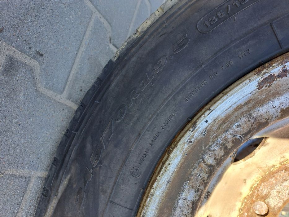 Koła Opony przód z Felgami Triangle TR685 245/70 R 19.5