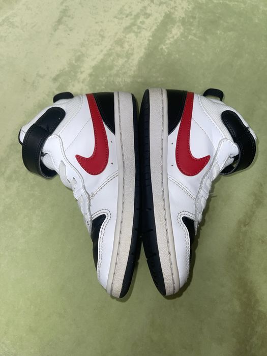 Оригінальні Кросівки дитячі Nike eur 29.5