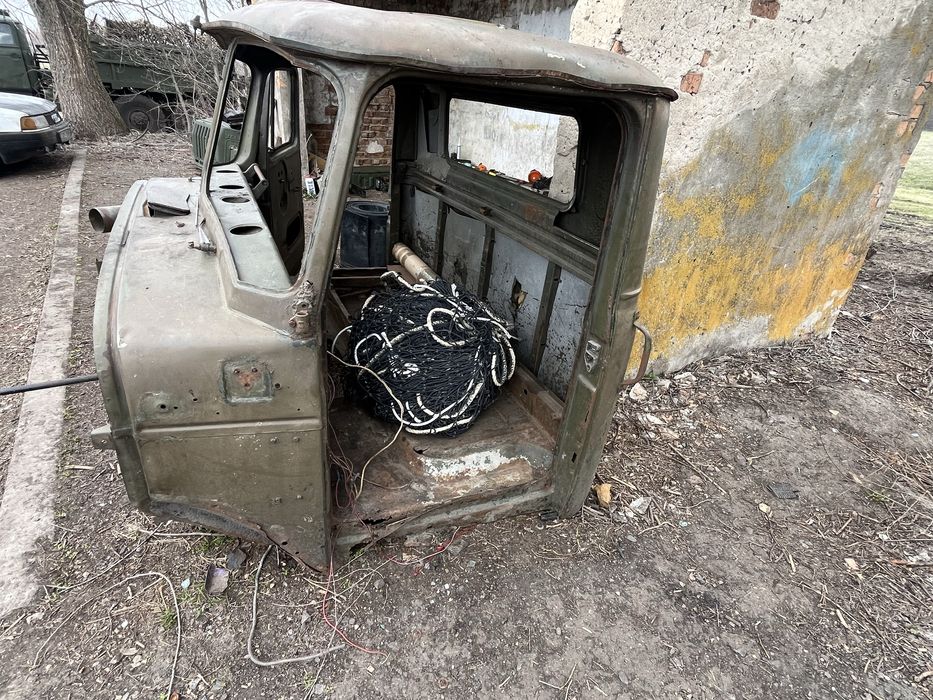 Продам кабіну Урал