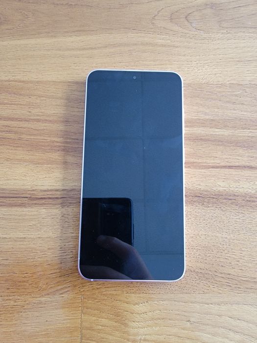 Samsung s23 8/128