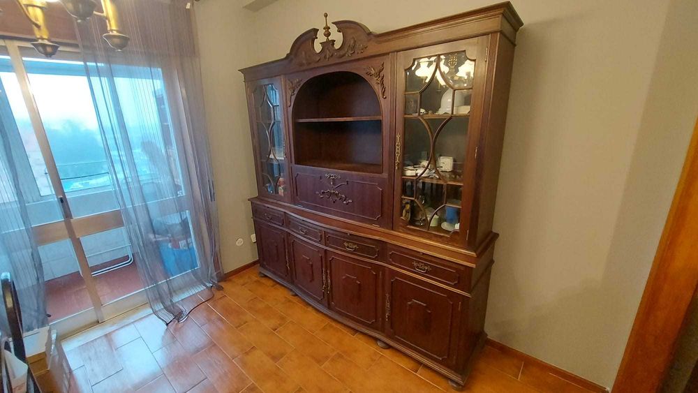 Móvel Sala em madeira Estilo Inglês 205x48x215 cms