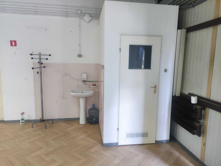 Hala do wynajęcia w Łomiankach 100m2
