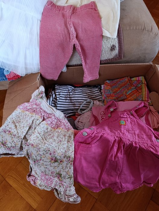 Ubranka dla dziewczynki 68-80