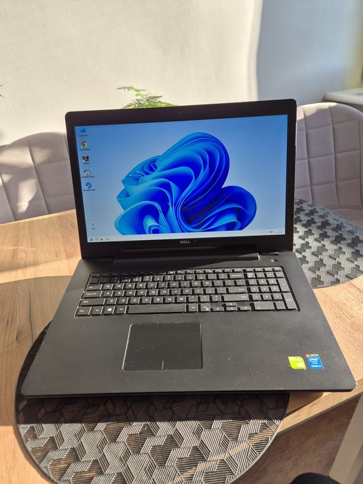Laptop Dell 5748 17 cali i5  240GB SSD  gamingowy
