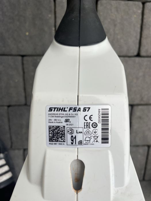 Kosa podkaszarka akumulatorowa Stihl FSA 57