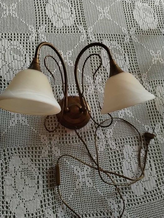 Lampa naścienna podwójna na żarówki z małym gwintem