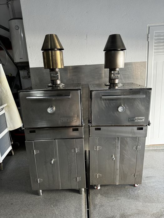 Forno Josper com 6 meses de uso, 2 unidades. E perfeitas condicoes