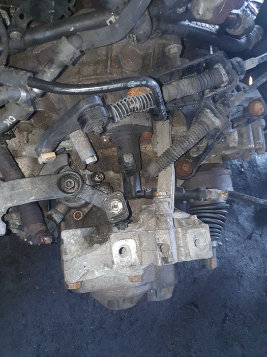 skrzynia biegów vw seat skoda audi 1.6 TDI QVX ORYGINAŁ