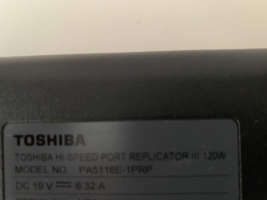 Toshiba Dock Model PA5116E-1PRP64730147213058122