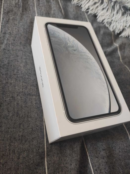 Apple iPhone Xr 128Gb White Dual Sim