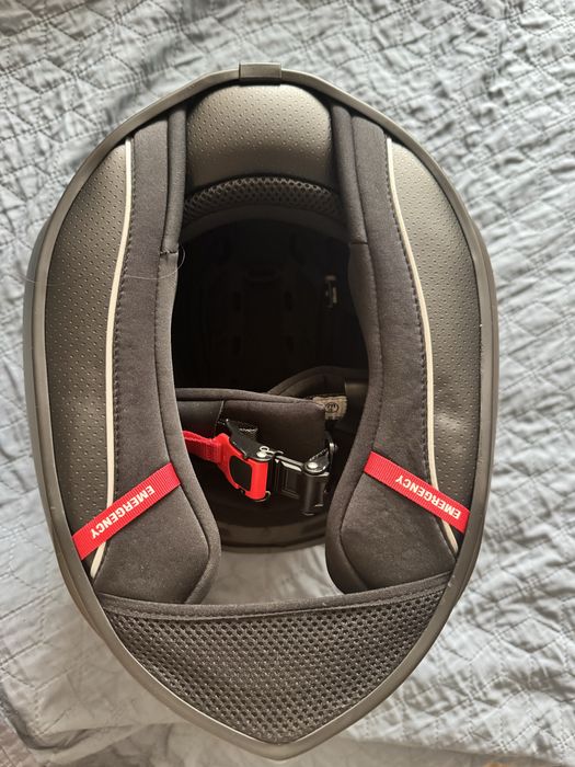 Мотошолом Scorpion S