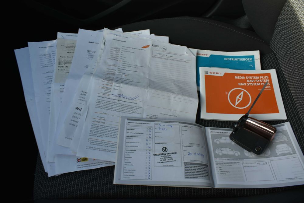 Seat LEON Eco TSI 116KM 2018r Full LED Navi Zarejestrowany