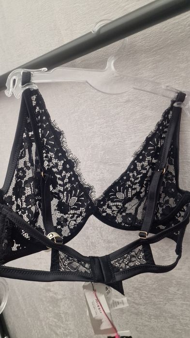 Biustonosz intimissimi 75C