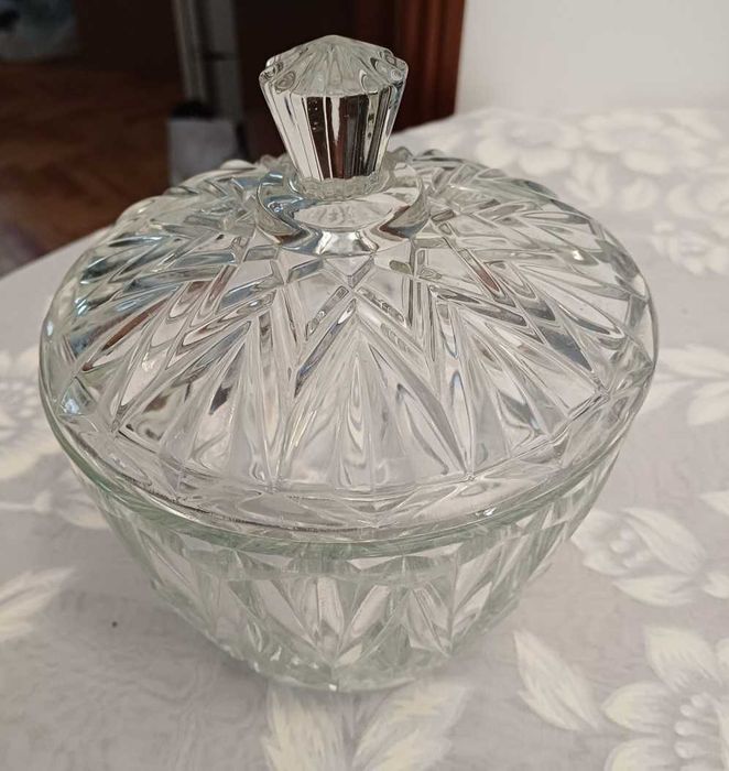 Bomboneira/biscoiteira grande de cristal