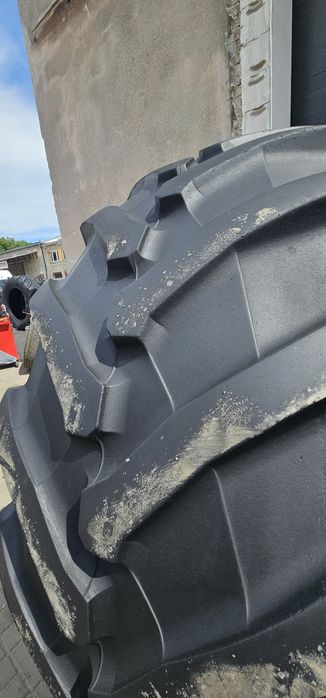Trelleborg 650/75r38 PARA CAŁE 50% bieżnika