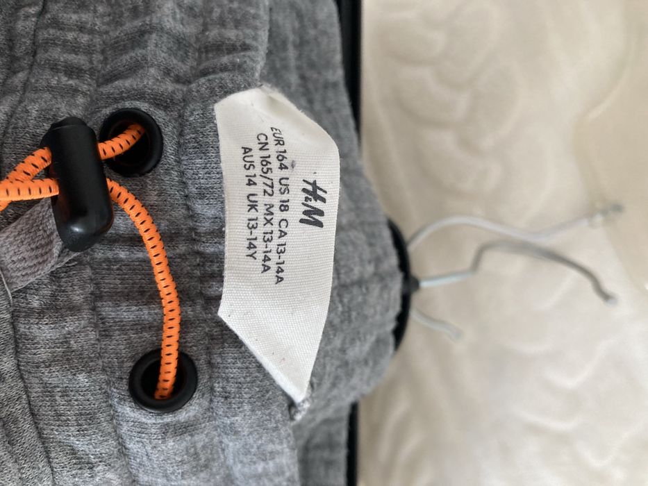 Dres dla dziewczynki 164 cm