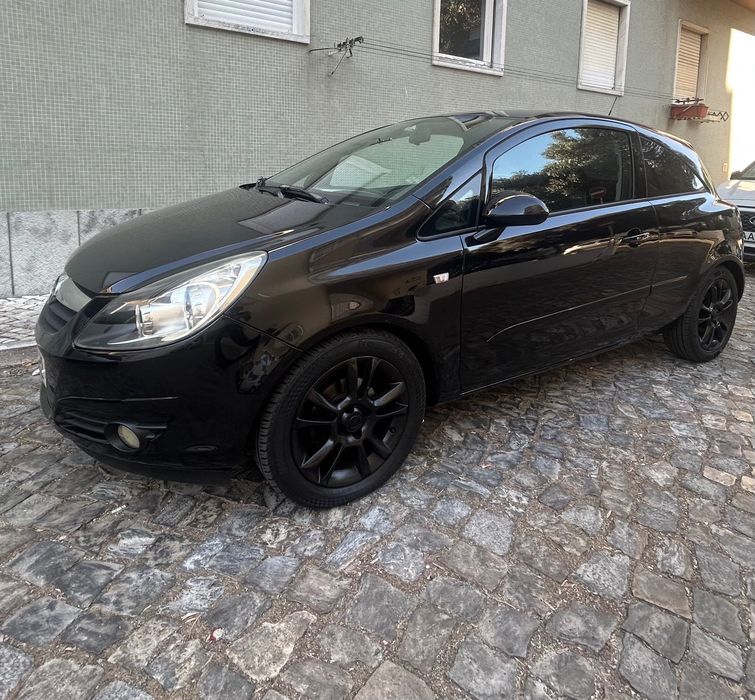 Opel corsa Black Edition 1.3 CDTI foto 2