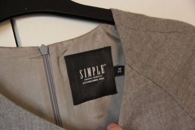 Simple sukienka wełniana szara suknia 34 xs 36 s wełna suknia