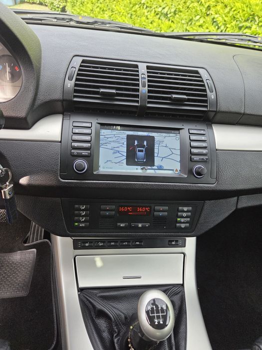 Bmw x5 30I  gasolina troco por carro  2 lugares a gasolina
